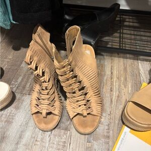 Fringe Tan Leather Sandals
